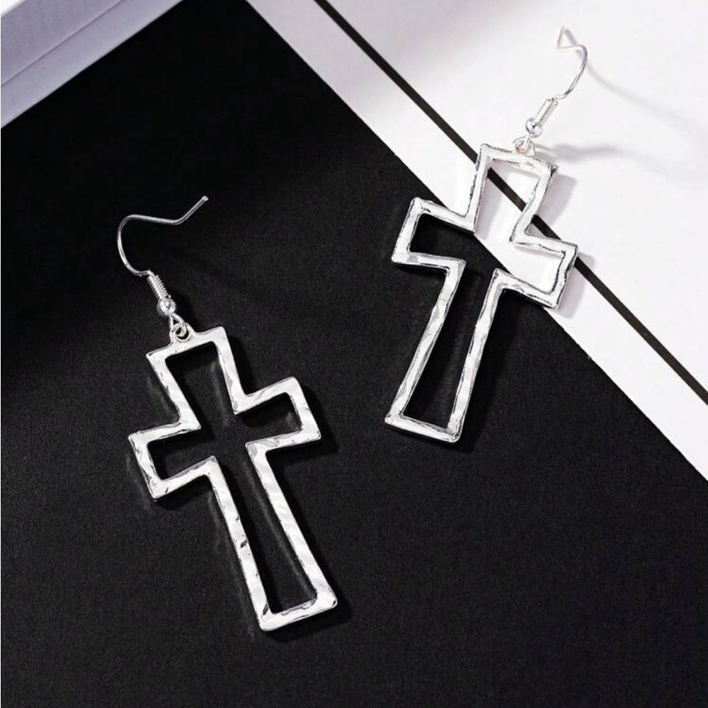 Hollow Out Cross Drop Zinc Alloy Earrings - Picture 3 of 9